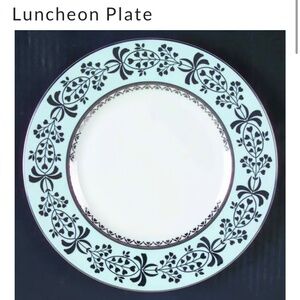Platinum Scroll by Wedgwood collection 12 accent plates